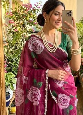 Wine Color flower prints and khatli border Work Silk Blend Saree 2