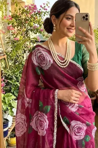 Wine Color flower prints and khatli border Work Silk Blend Saree