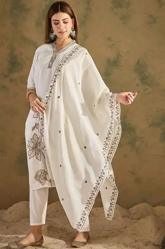 Floral embroidered silk blend v neck kurta trouser & dupatta set