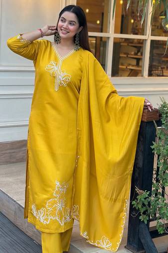 Floral embroidered silk blend v neck kurta trouser & dupatta set