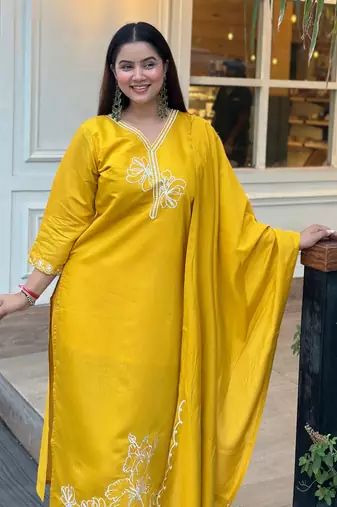 Floral embroidered silk blend v neck kurta trouser & dupatta set