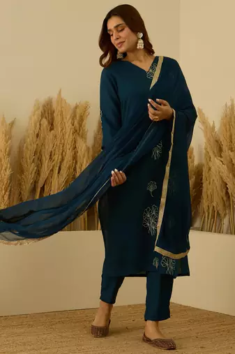 Floral printed silk blend v neck kurta trouser & dupatta set