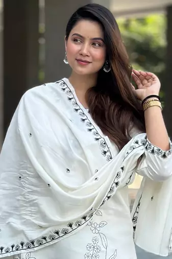 Floral embroidered silk blend round neck kurta trouser & dupatta set