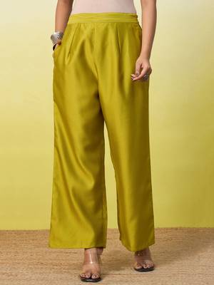 Green women kurta pant set 4