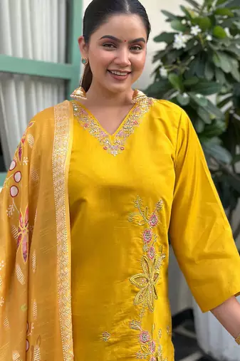 Floral embroidered silk blend v neck kurta trouser & dupatta set
