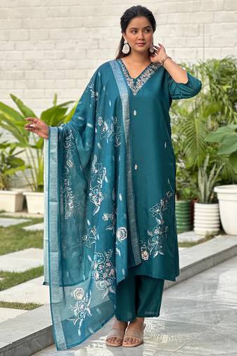 Floral embroidered silk blend v neck kurta trouser & dupatta set
