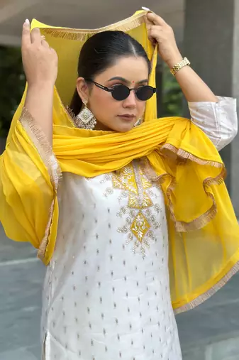 Floral embroidered chanderi silk v neck kurta trouser & dupatta set