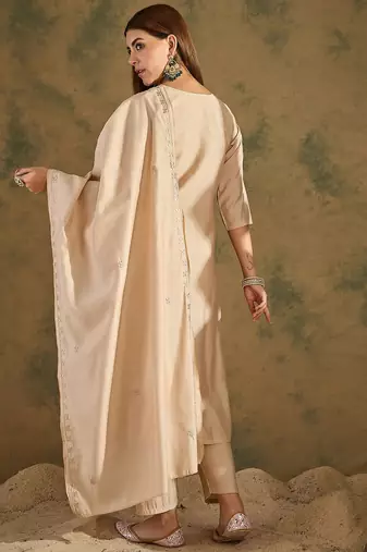 Floral embroidered silk blend v neck kurta trouser & dupatta set