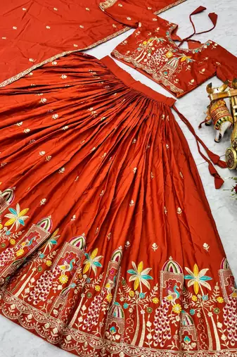 PURE CREAP SILK PREMIUM QUALITY WEDDING SPECIAL WESTERN LEHNGHA CHOLI