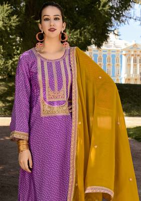 Lavender color bambarg russian silk fabric ceremonial graceful partywear salwar kameez 2