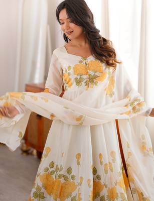 Stunning White Floral Printed Organza Festival Wear Anarkali Suit 5