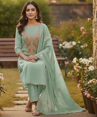 Green color beautiful kasha simmer jacquard trending and stylish partywear suit for girls 2