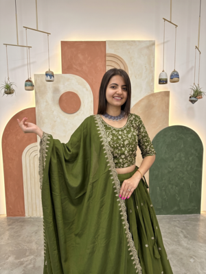 Green Lehenga Choli with Heavy Embroidery Dupatta Set 3