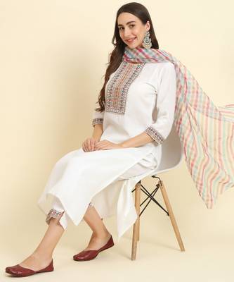 white fancy blended cotton kurta set 4
