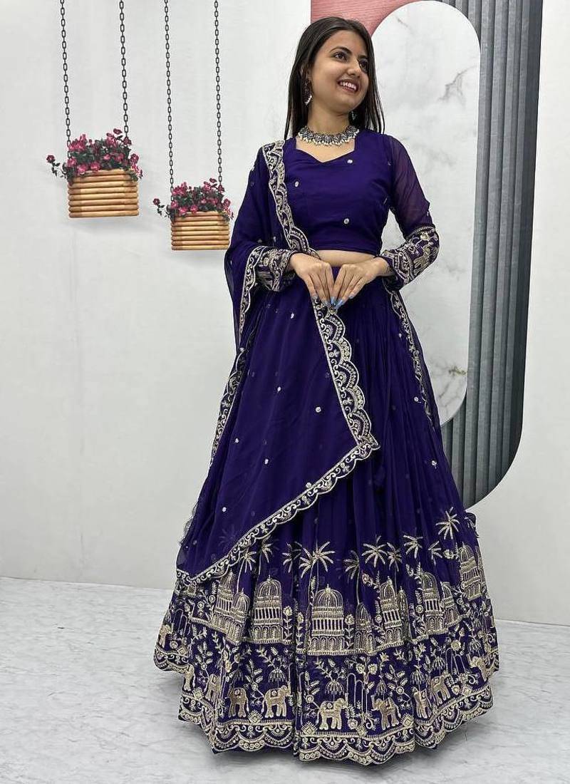 New Womens Trendy Latest Heavy Embroidered Wedding Festive Outfit Lehenga Choli Set