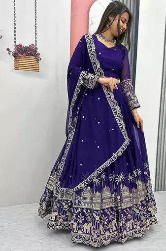 Womens Trendy Heavy Embroidered Wedding Festive Outfit Lehenga Choli Set