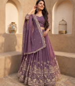 Womens Heavy Embroidered Wedding Festive Outfit Lehenga Choli Set