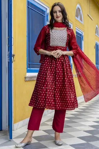maroon fancy chanderi kurta set