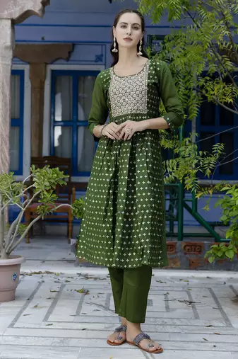 mehendi fancy chanderi kurta set