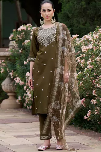 mehendi fancy viscose rayon kurta set