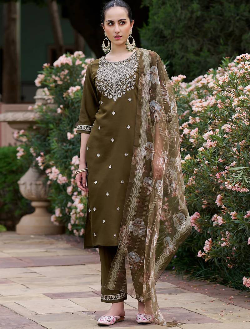 mehendi fancy viscose rayon kurta set