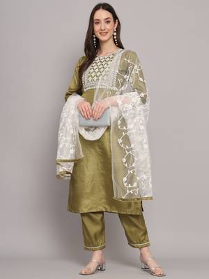 green fancy silk blend kurta set 2