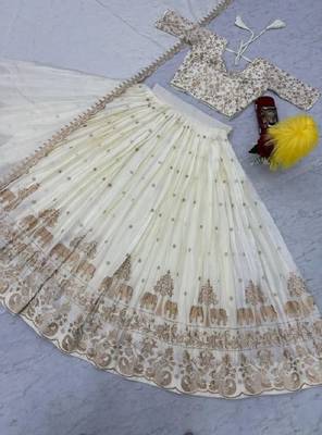 Off White Designer Lehenga Choli with Heavy Embroidery Dupatta Set 4