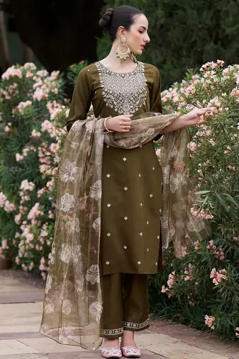 mehendi fancy viscose rayon kurta set