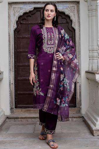 wine fancy viscose kurta set