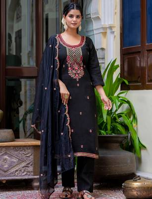 black fancy silk blend kurta set 1
