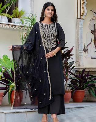 black fancy silk blend kurta set 2