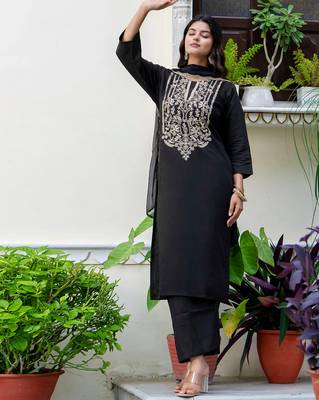 black fancy silk blend kurta set 3