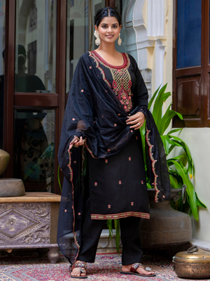 black fancy silk blend kurta set 2