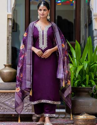 purple fancy viscose kurta set 3