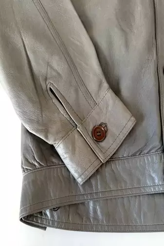 Genuine lambskin leather jacket-beige spread collar fashion style