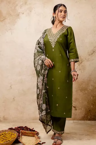 mehendi fancy viscose rayon kurta set