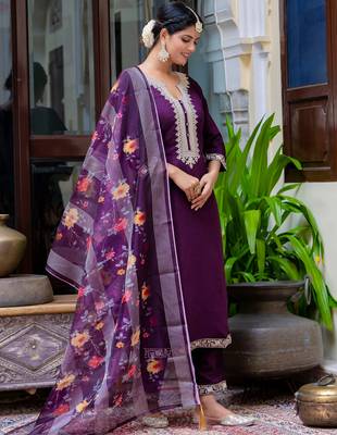 purple fancy viscose kurta set 4