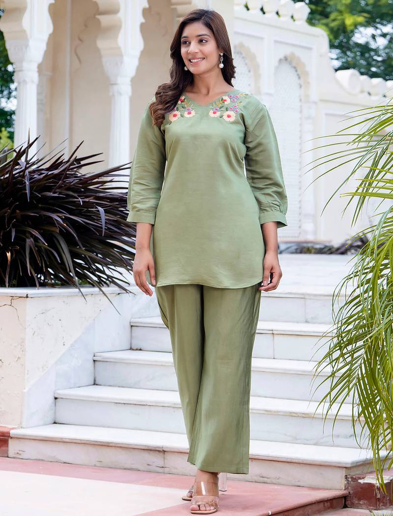 pear fancy silk blend kurta set