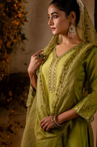 mehendi fancy viscose kurta set