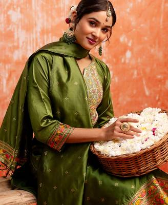 mehendi fancy cotton silk kurta set 3