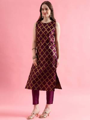 maroon fancy silk blend kurta set 3