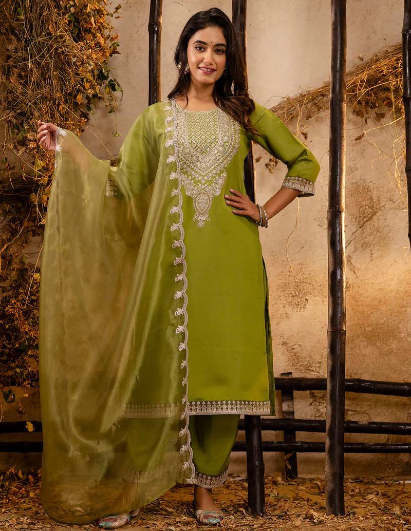 pear fancy silk blend kurta set