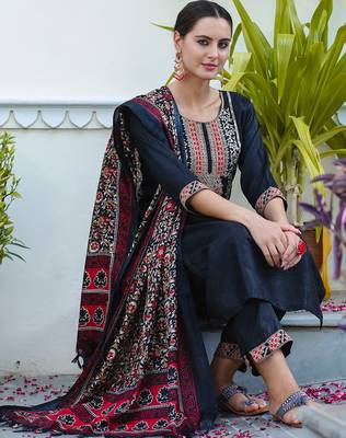 black fancy silk blend kurta set 2