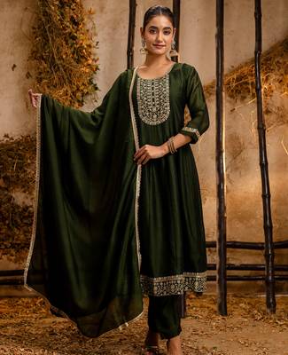 green fancy silk blend kurta set 2