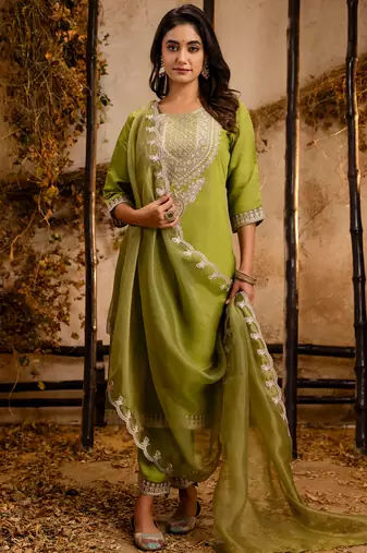 pear fancy silk blend kurta set