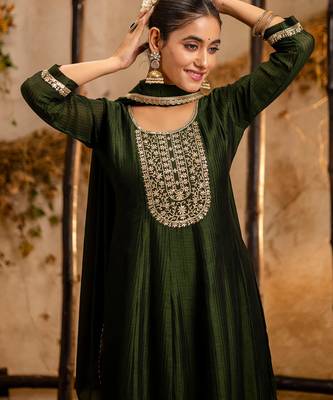 green fancy silk blend kurta set 4