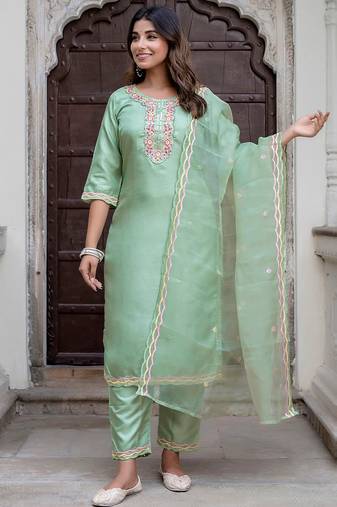 pear fancy silk blend kurta set