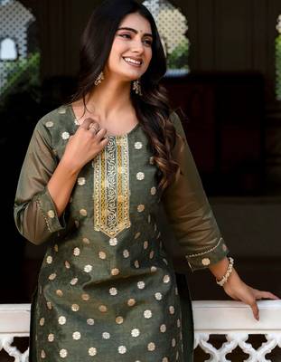 green fancy silk blend long kurti 4