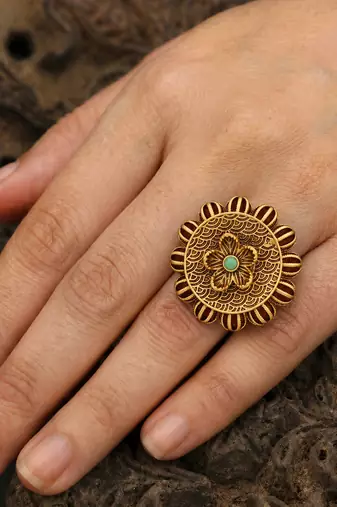 Traditional antique gold floral statement ring for women