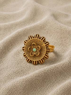 Traditional antique gold floral statement ring for women 3